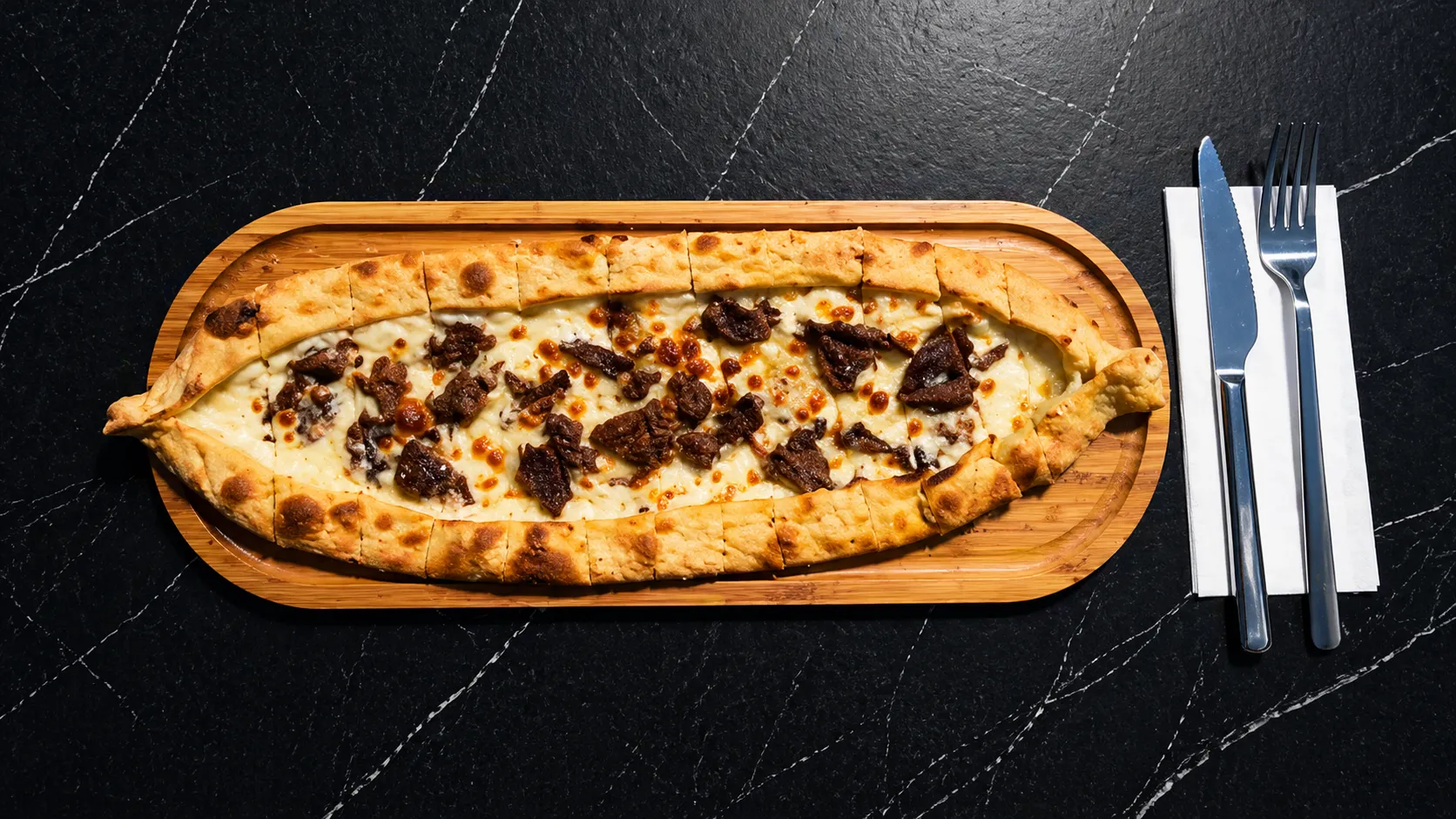 Kavurmali Kasarli Pide